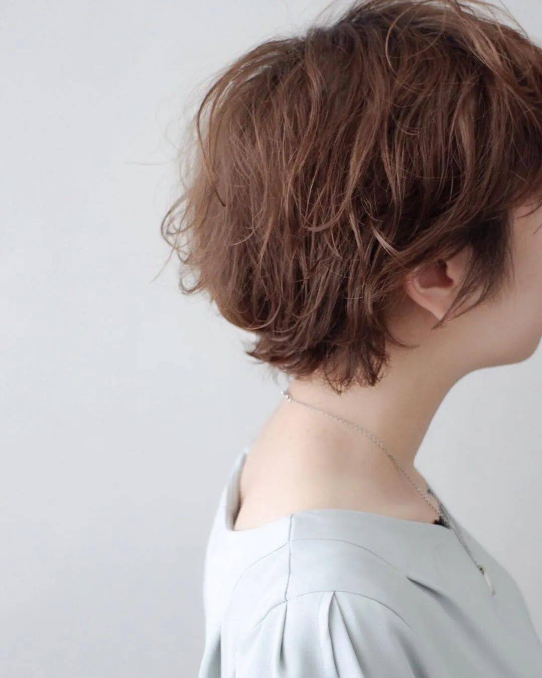 不看脸系列短发