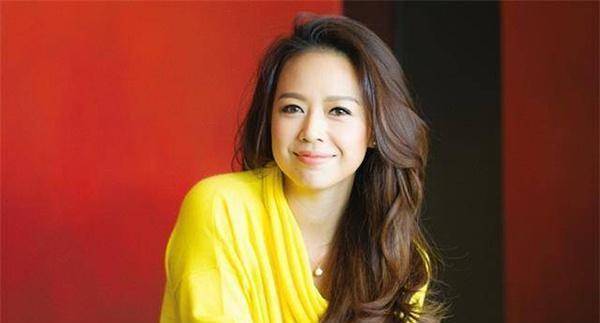 前tvb花旦钟丽淇为女儿庆生,爱女因患病8岁还不能开口说话_生日_party