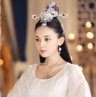 古力娜扎的23部剧,《归还世界给你》上榜,看过一半是真爱