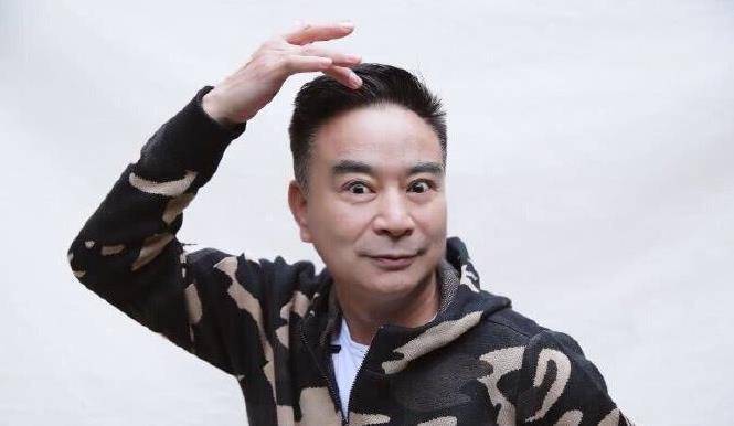 与前夫分手分手3岁女儿,今二婚被圈外老公宠上天_刘芳_岳跃_合作