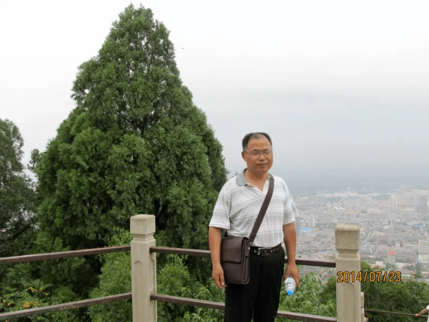 结构助词正确使用规范_中学语文“的、地、得”用法教学_中学教学语法和语法教学