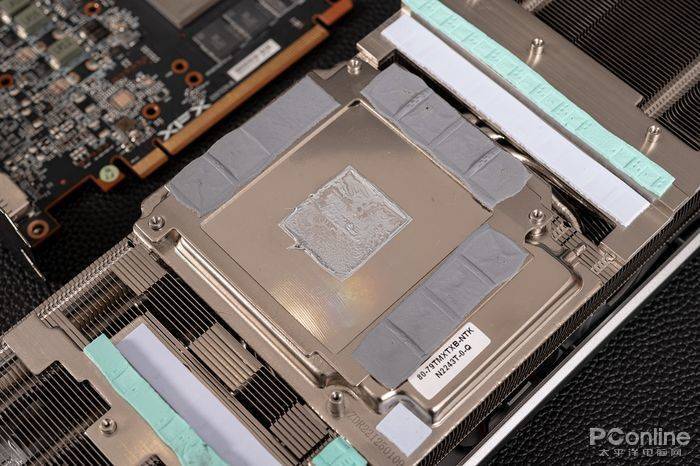 小芯片+RDNA 3实现性能与能效的飞跃，AMD Radeon XFX讯景 RX 7900系列显卡首发评测