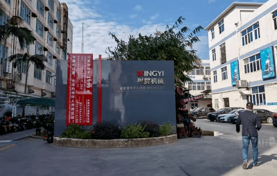 安平化妆招聘网站_安平县招聘女工