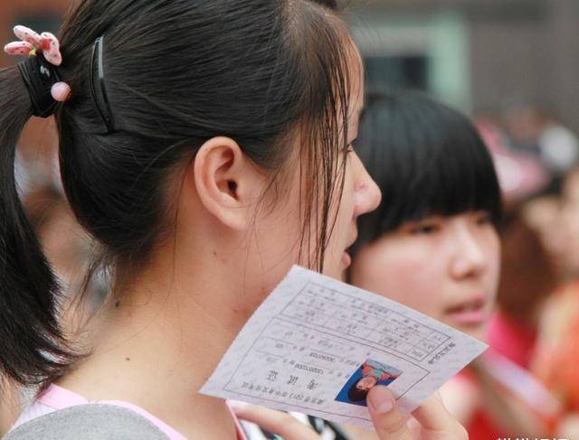 为什么大一,大二的同学不能考教师资格证?