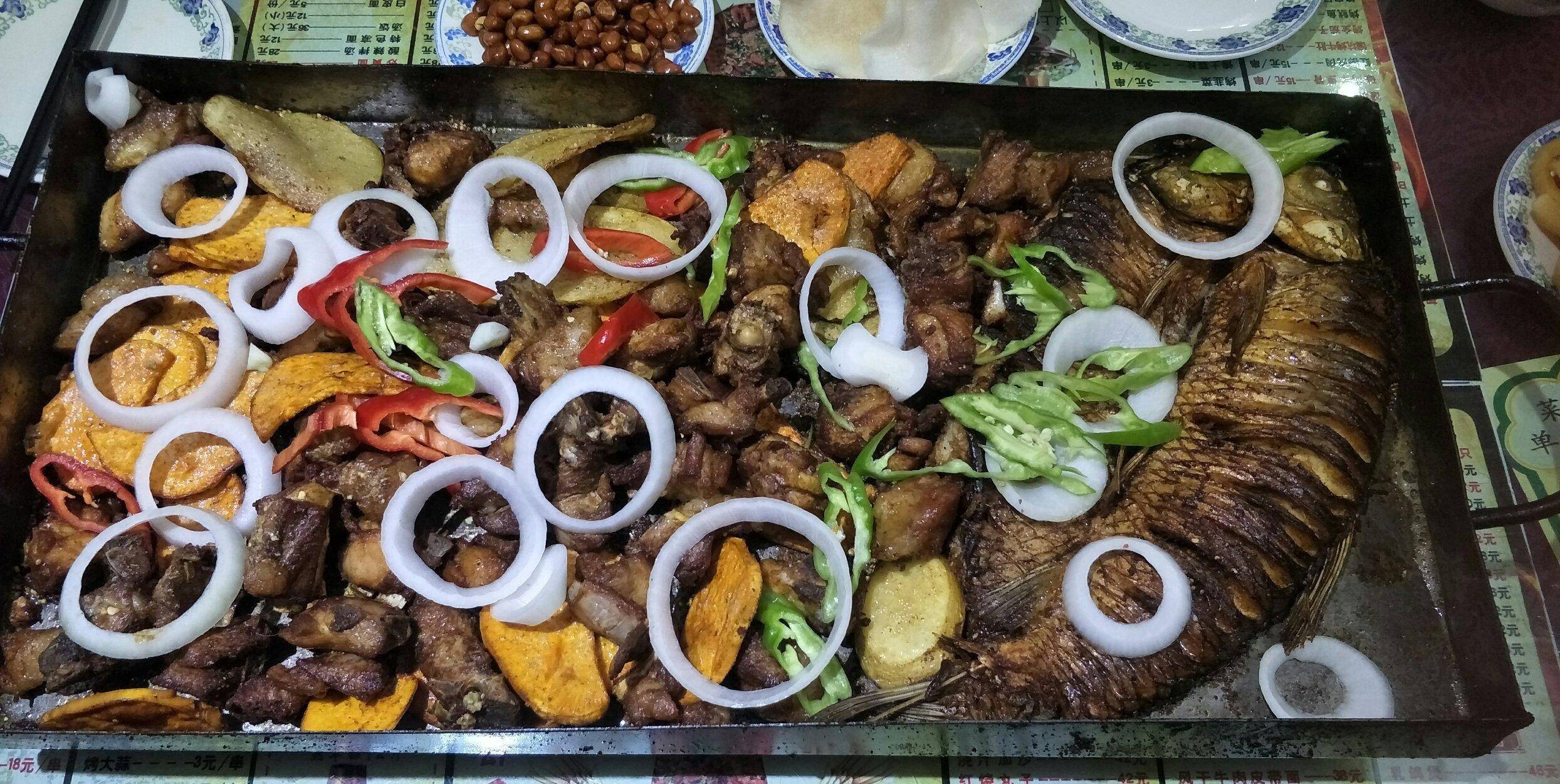 游客:简单粗暴_烧烤_海陆空_美食
