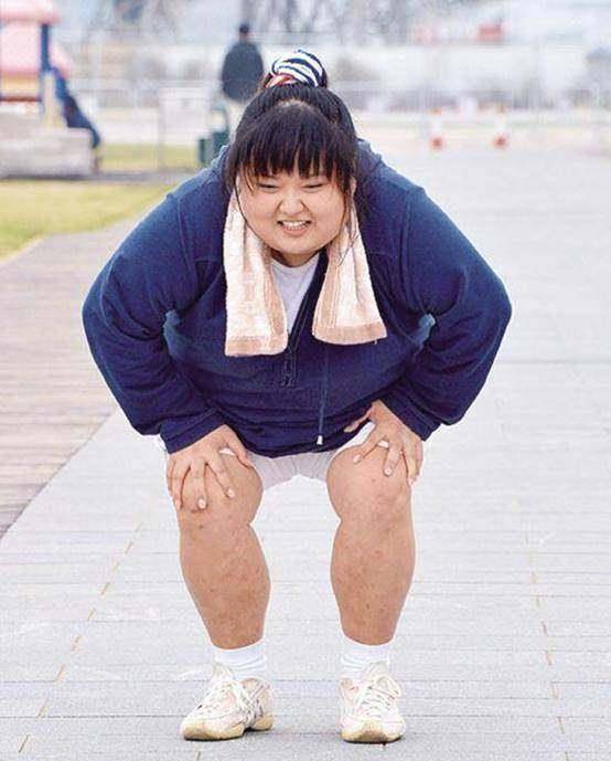 她体重200斤却成tvb女神,获王祖蓝力捧,生病住院偶遇周润发_陈嘉佳