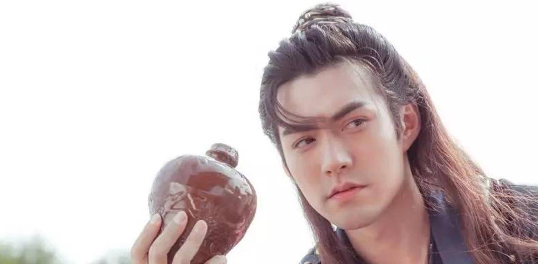 严屹宽早期作品古装剧为什么那么多?_关系_名字_电视剧