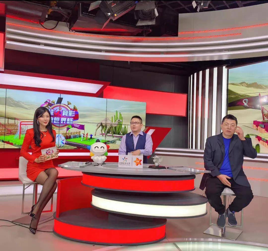 现在,长腿美女王昊玥是五星体育《超g竞彩世界杯》,新英体育《英超之