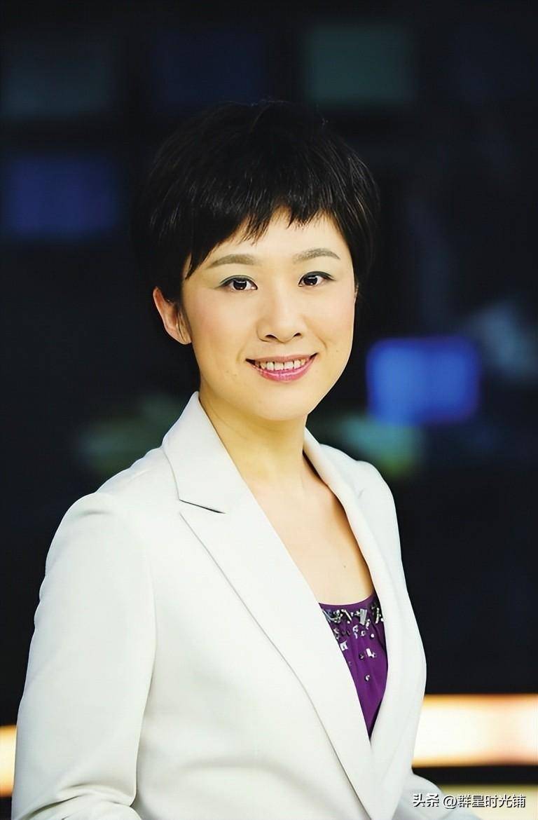 上海台播音员林牧茵:复旦女学霸,主持节目优雅知性深受观众喜欢_工作