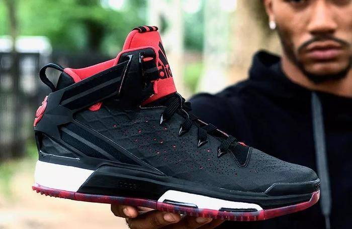 罗斯12代曝光?外底致敬4代 颜值普普通通 阿迪有情有义?