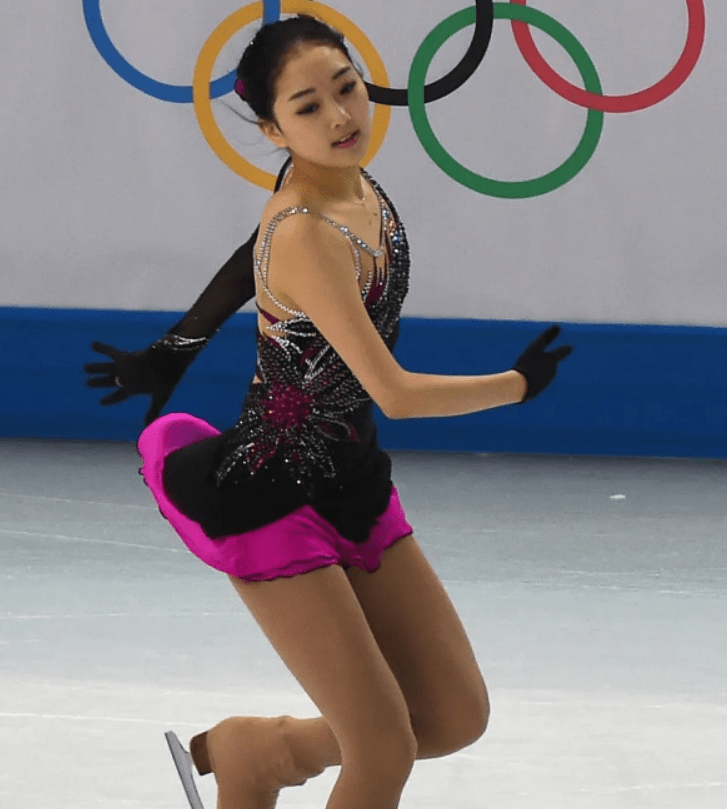 26岁"世界第一排球美少女":身高1.82米腿长1.2米,嫁迪拜富商