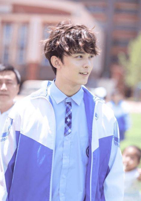 吴磊真的长大了!