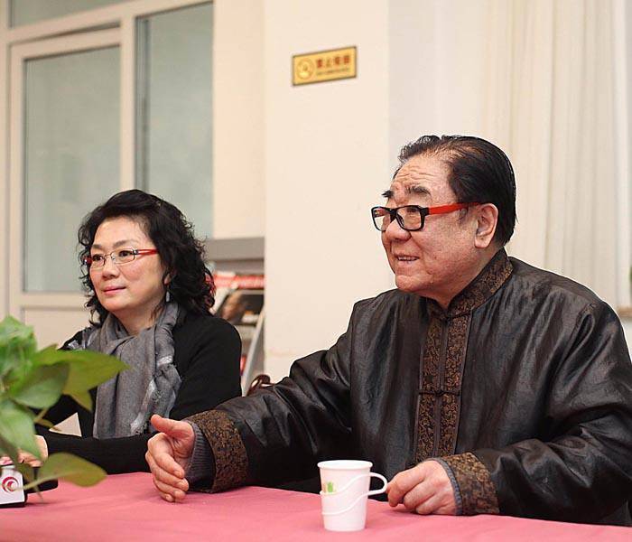 看看她两任丈夫的背景就知道了_金铁霖_妻子_事业