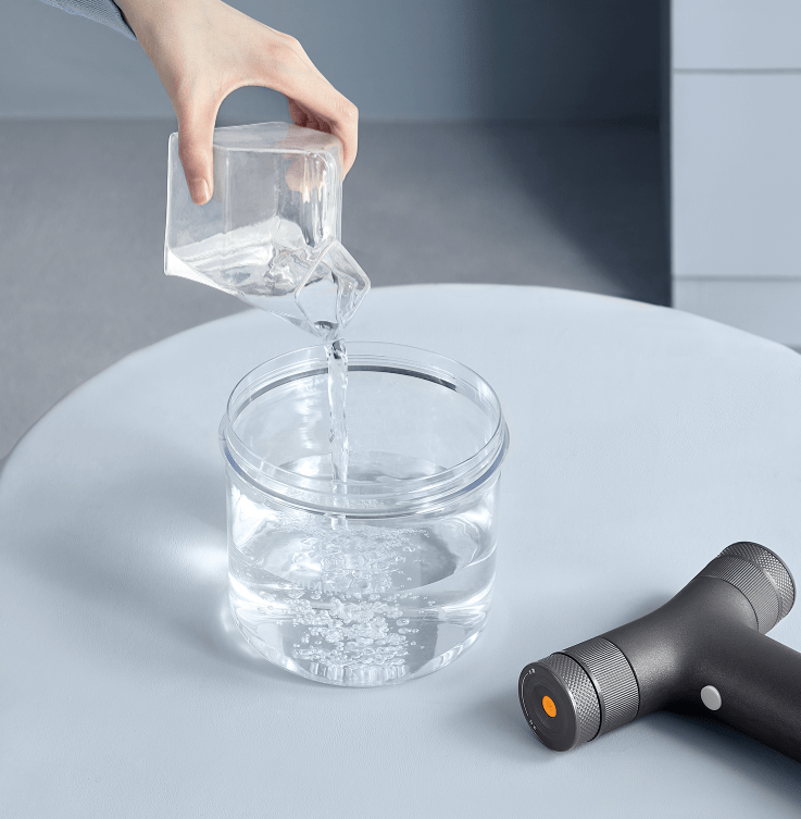 德国新设计酒精喷雾器!