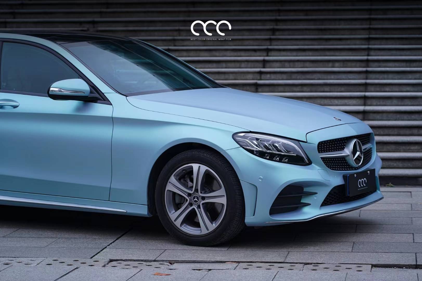 奔驰c级漫彩改色膜渐变亚面蓝幻绿,清新蓝绿_搜狐汽车_搜狐网