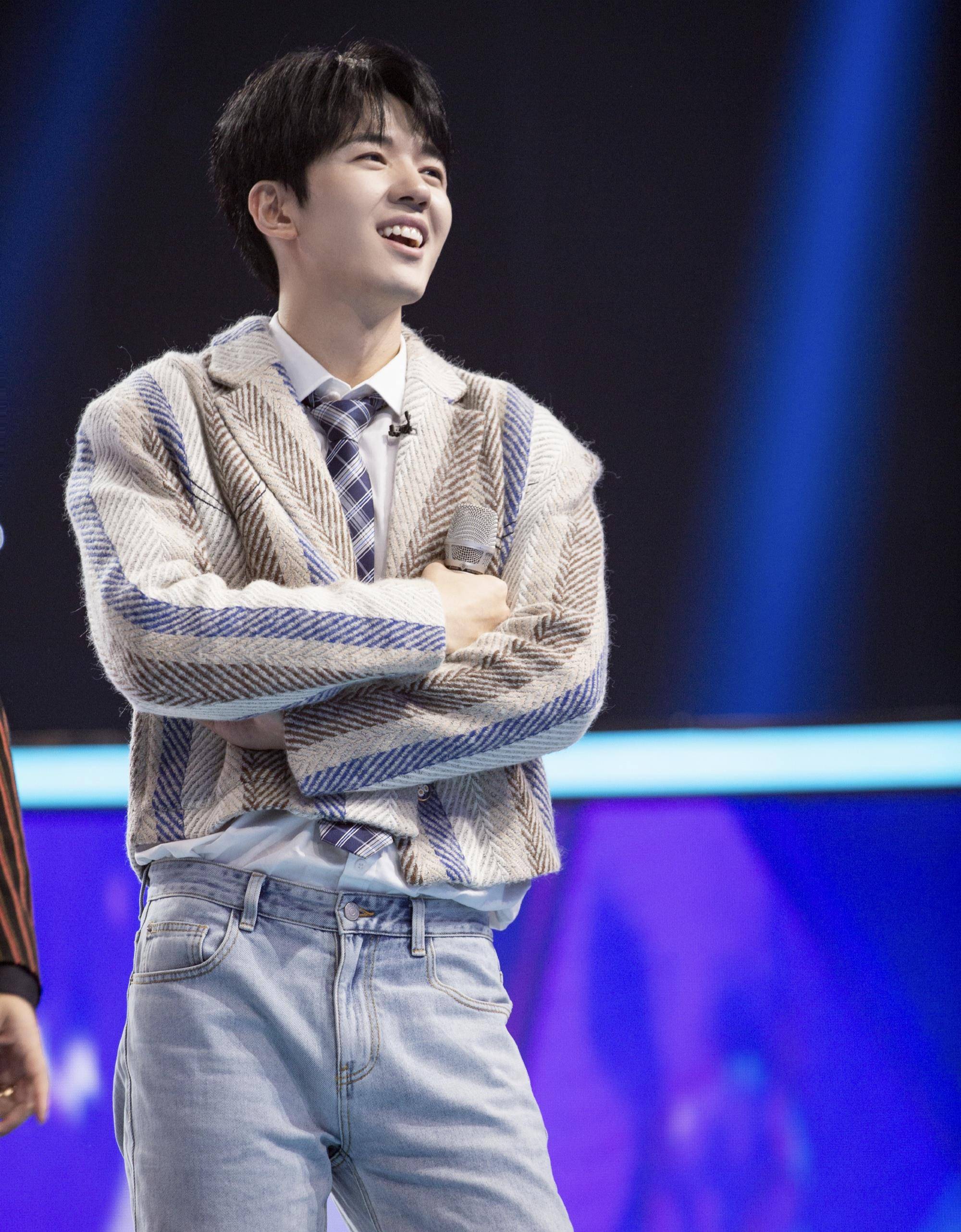 高考身份造假的仝卓结局来了,还有可能连累父母_网友_明星_事情