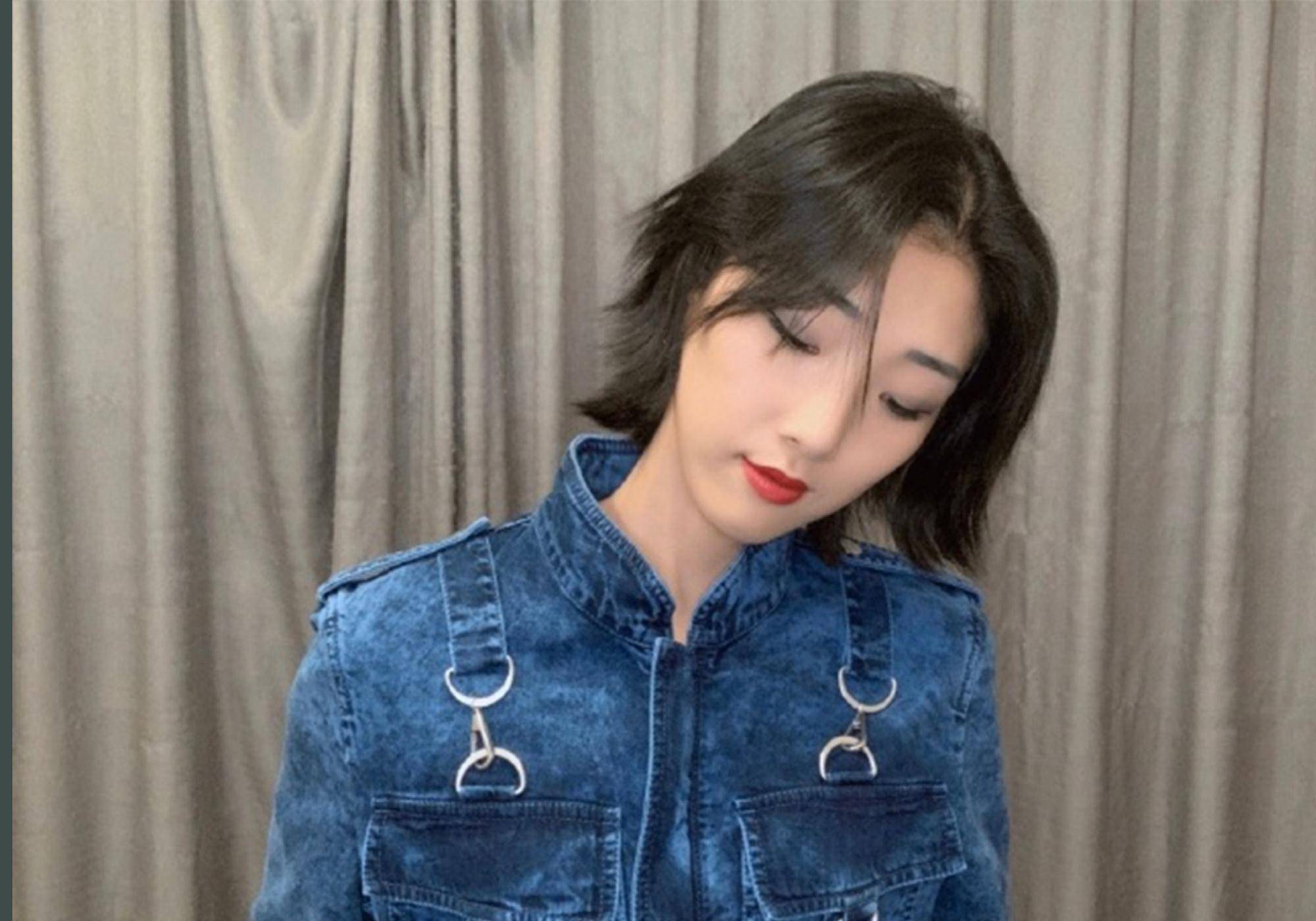 yamy的长相并不是传统审美中的"女团长相",大家对