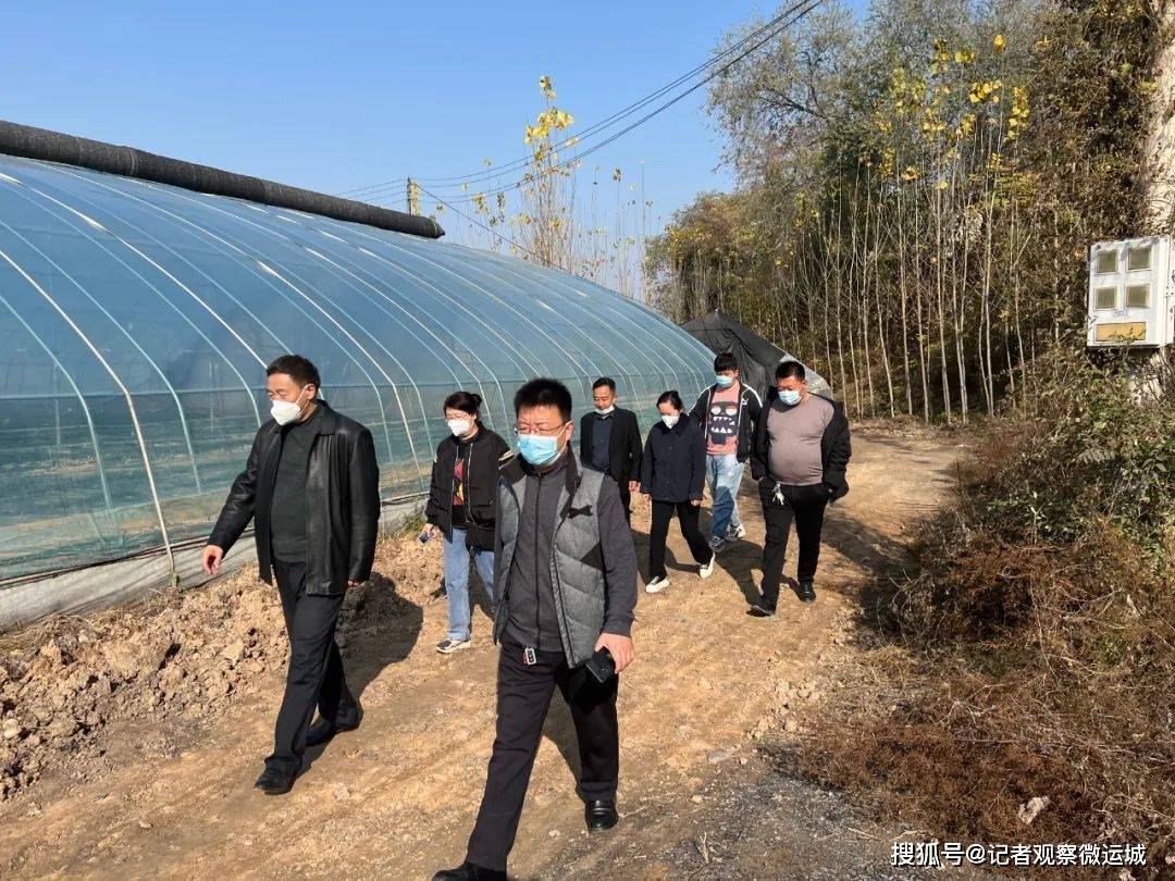 已经有四十多年的历史了,浍南村是典型的人多地少,村里的地势高低不平