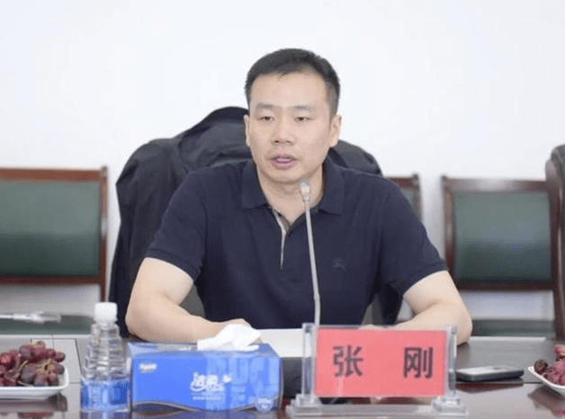 信发集团张刚(资料图)此外,登上青年创富榜的企业家还有科达集团的