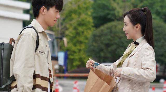 又一悬疑剧《破茧》开播,张耀楚月马可主演,连追6集不过瘾_观众_剧情