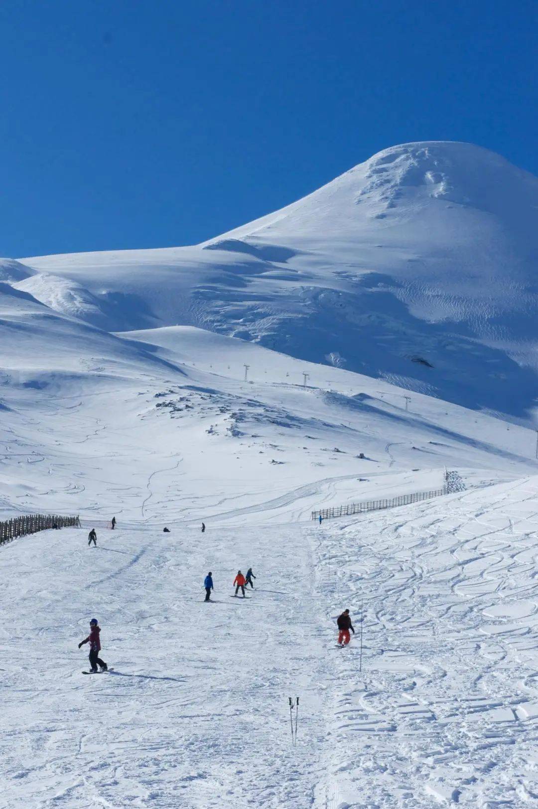 山地君小科普—谈球吧体育—新手滑雪怎么开始(图8)