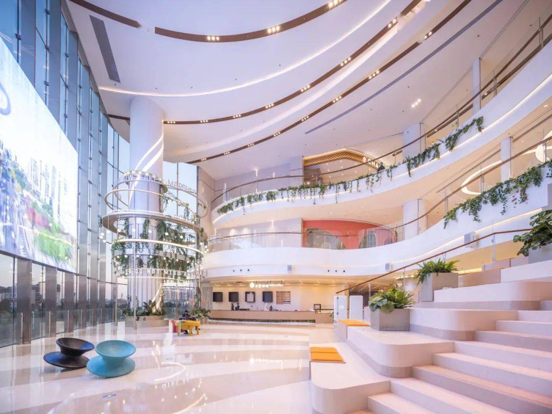 中国金茂党委副书记朱永亮先生,中国金茂高级副总裁,华东区域总经理