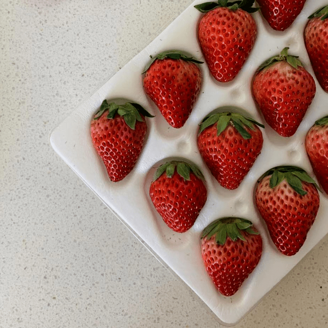红颜草莓特大果4盒