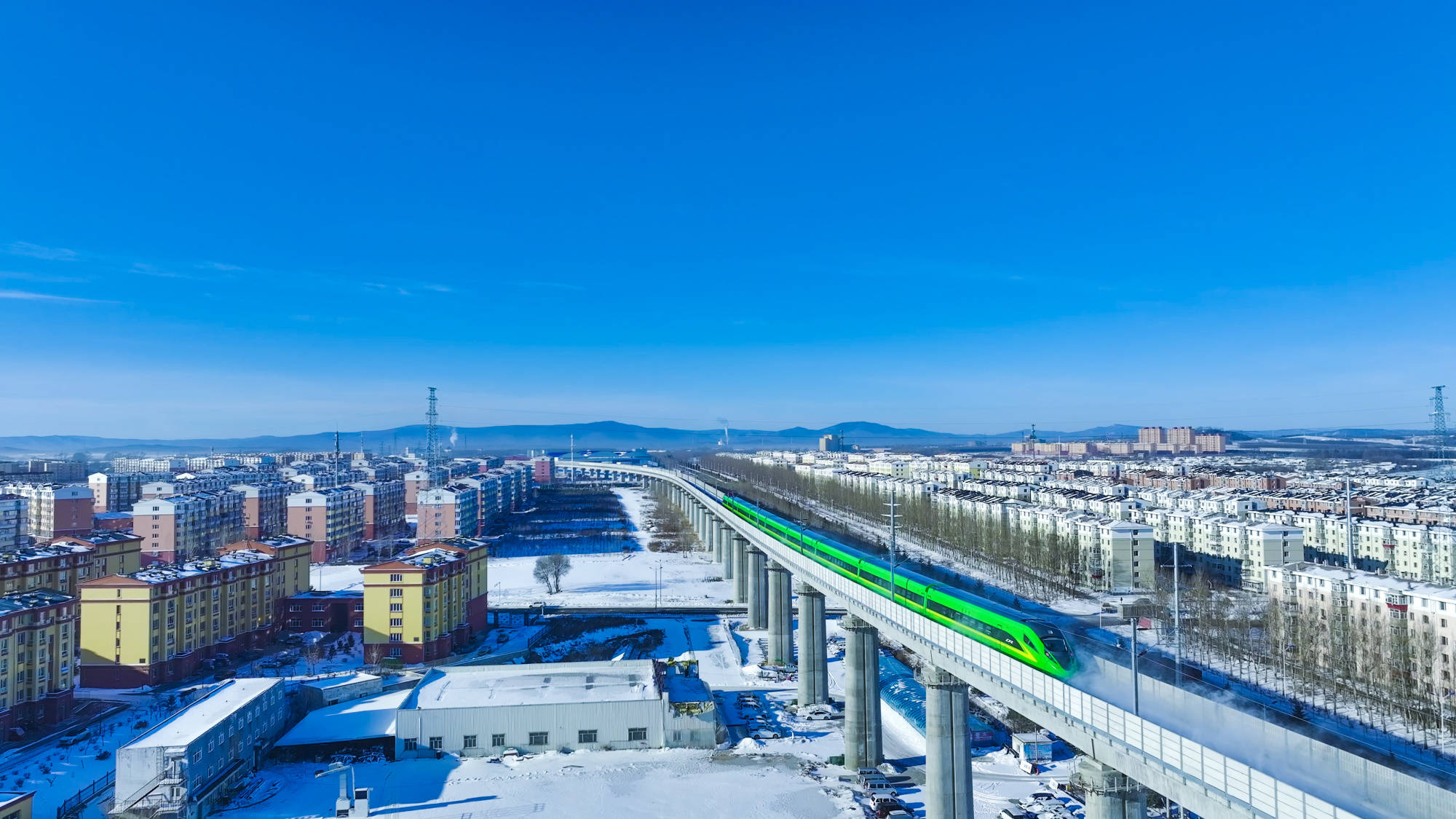 哈尔滨铁路元旦小长假运输12月30日启动_李昕洋_调整_客流