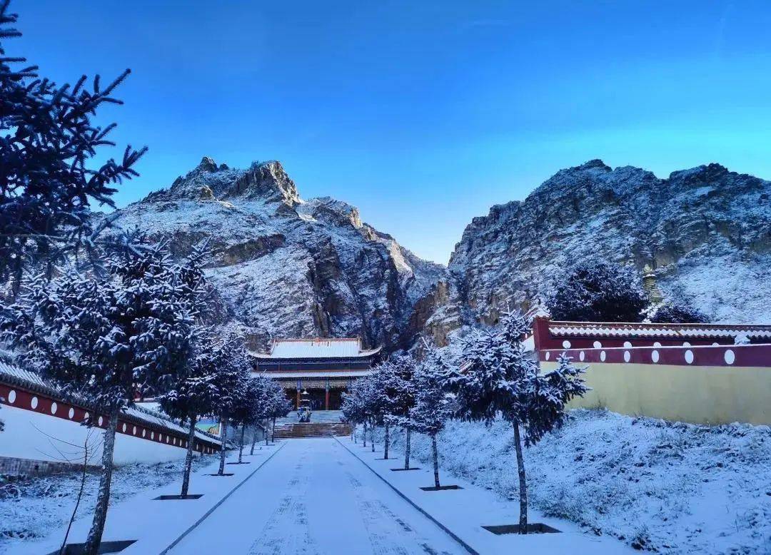 美图欣赏 | 一卡通带你去看广宗寺的冬天~_贺兰山_宁夏_来源