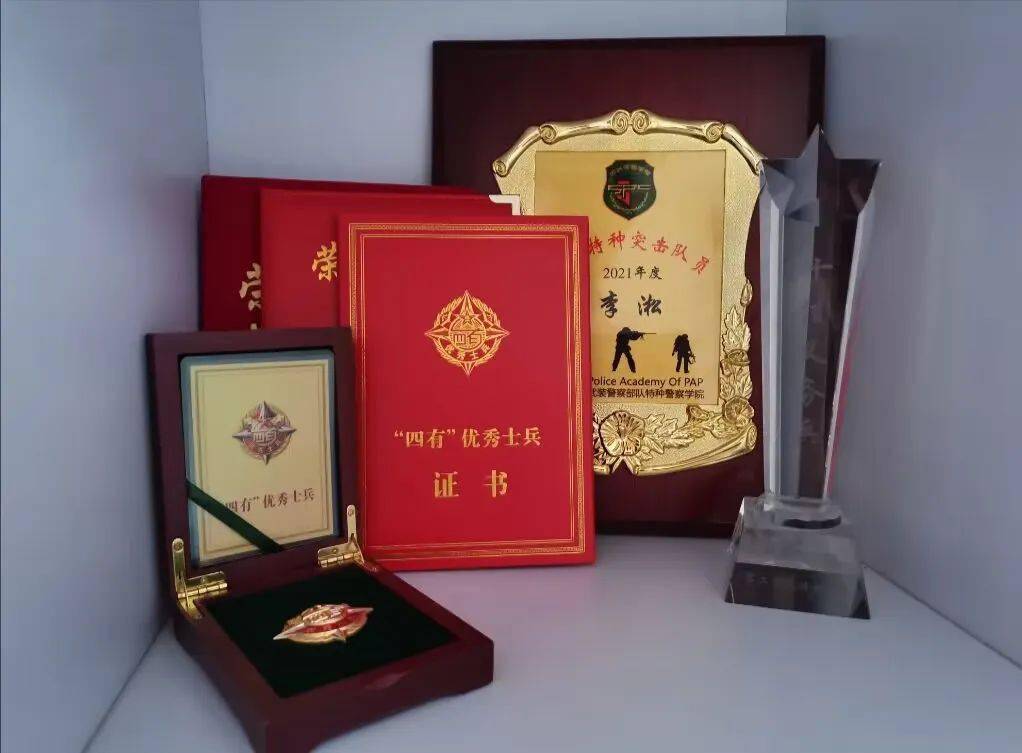 成师人第47期 | 李淞:人生有圆缺,我心总向阳_部队_生活_answer