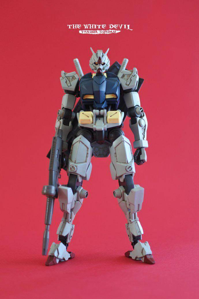 但他林模型改造白色恶魔元祖高达模型_进行_零件_整体