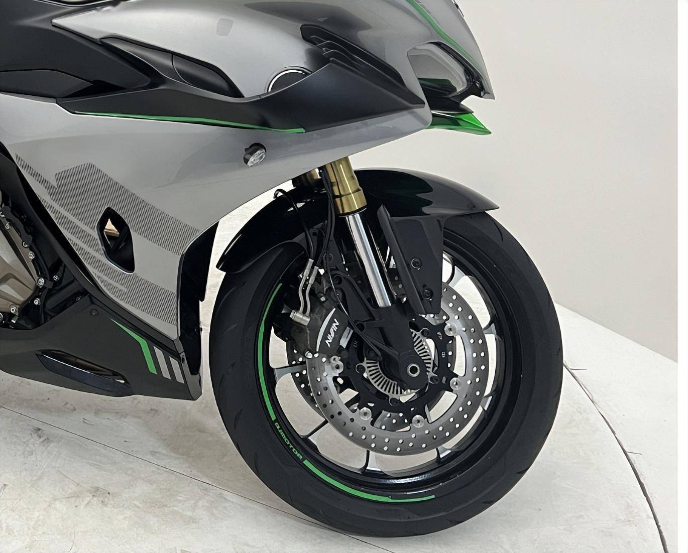 小道消息:qjmotor 赛450 ,源自忍者高于忍者_搜狐汽车_搜狐网