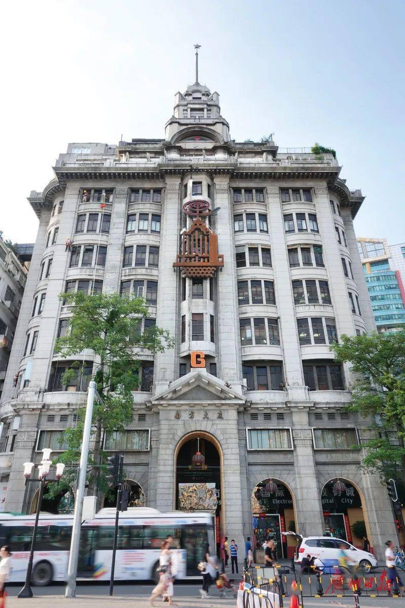 南方大厦,粤海关大楼等建筑