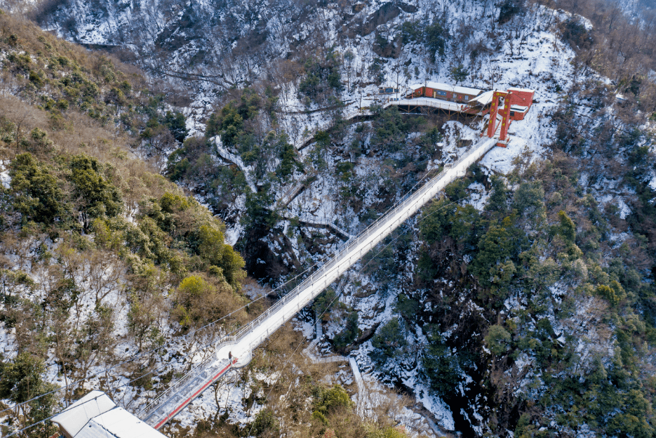 冬雪,瞬間把西九華山景區,裝扮成了人間仙境_中原_暢遊_雪花