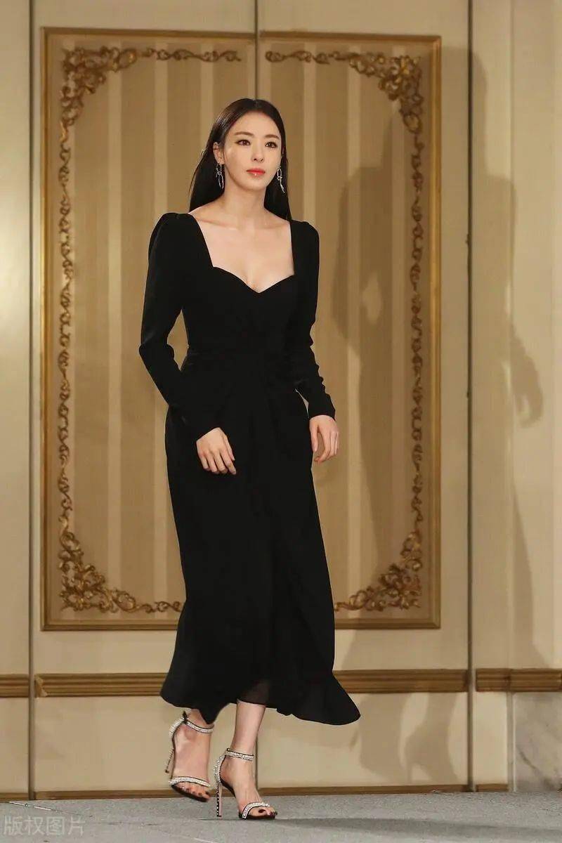 南韩第一腿精啊!我有点晕._身高_身材_版权