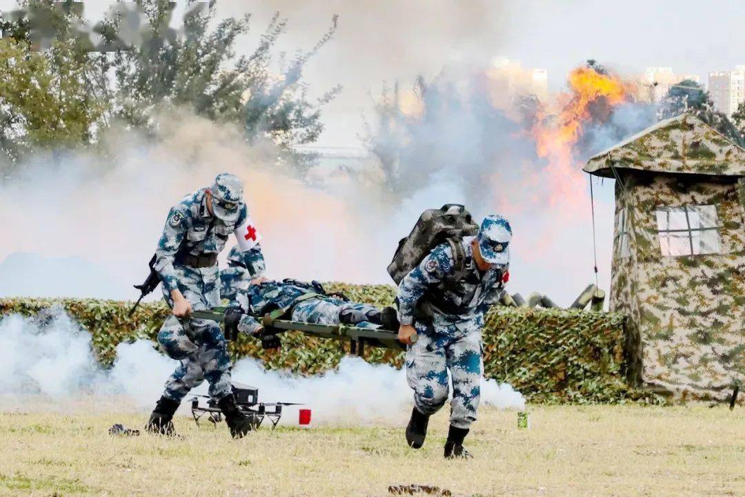 我們這一年丨利劍軍醫特戰隊向您彙報_訓練_使命_衛勤