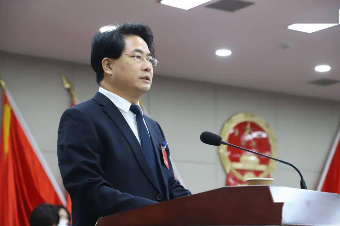 临西县第十二届人民代表大会第三次会议开幕_发展_建设_黄会安