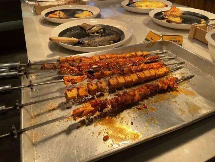 通州好伦哥八里桥南街店,73元单人无限量畅吃!_披萨_part_小兵