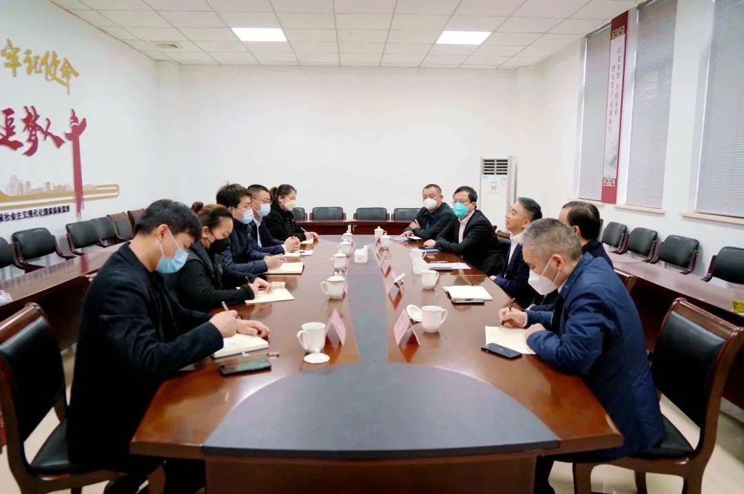 张志明带队调研区镇部分重点企业和村_发展_一行_产品