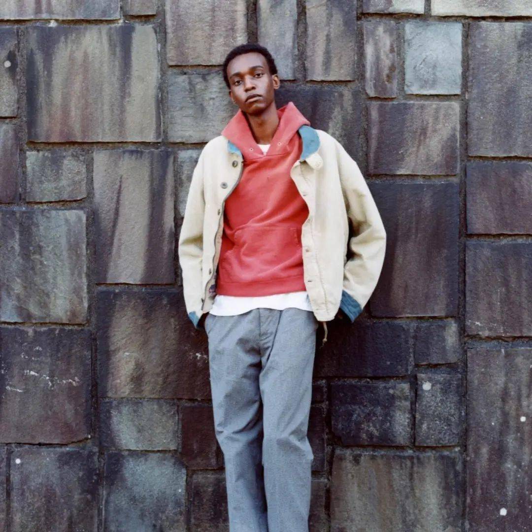 网传kanye 与 yeezy 性感女员工秘密完婚_系列_censori_ssy