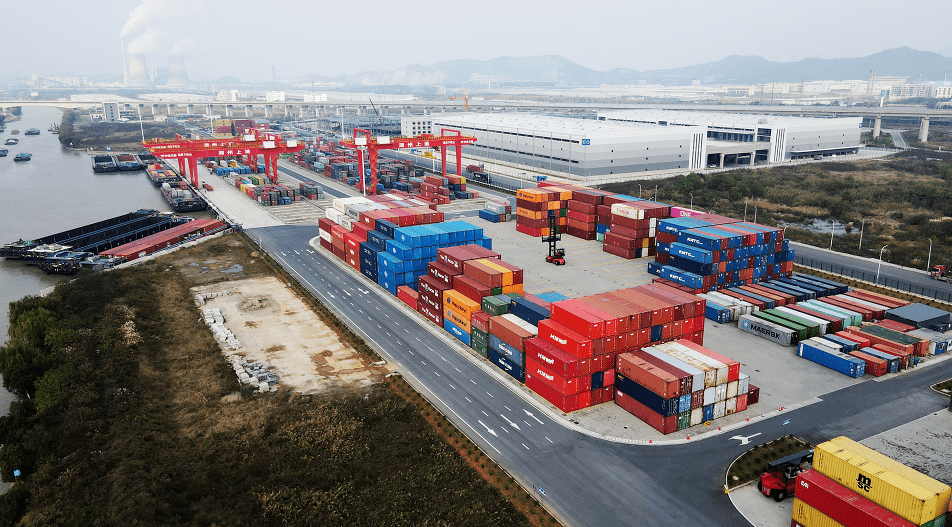 2022年湖州港内河集装箱吞吐量位居全省内河港口首位_同比增长_发展