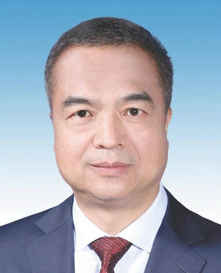 杨广亭,男,汉族,1967年6月生,在职研究生,中共党员,现任陕西省人大