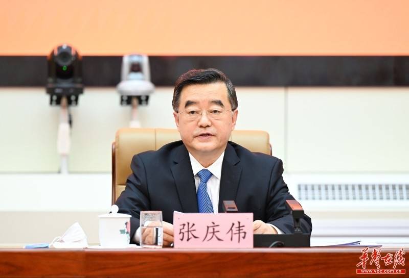 张庆伟:把坚持党的绝对领导贯穿省军区建设始终 奋力开创国防动员和后备力量建设新局面_任务_思想_拥军优属