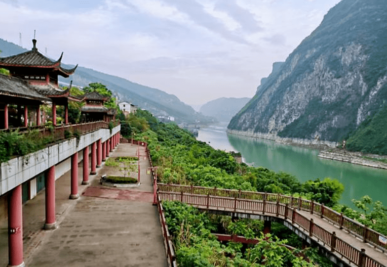 2月1-2月28日 重庆/武隆纯玩5日游_乌江_长江_前往