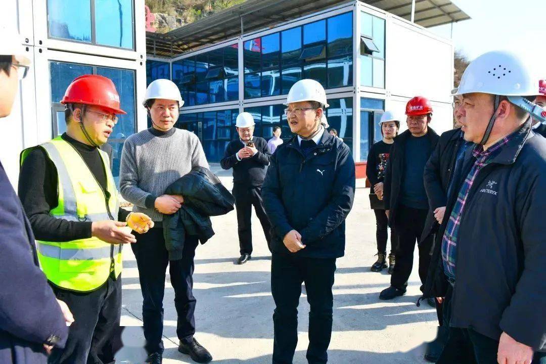 罗成在安稳镇调研时指出 努力在建设新重庆中展现新担当新作为_发展