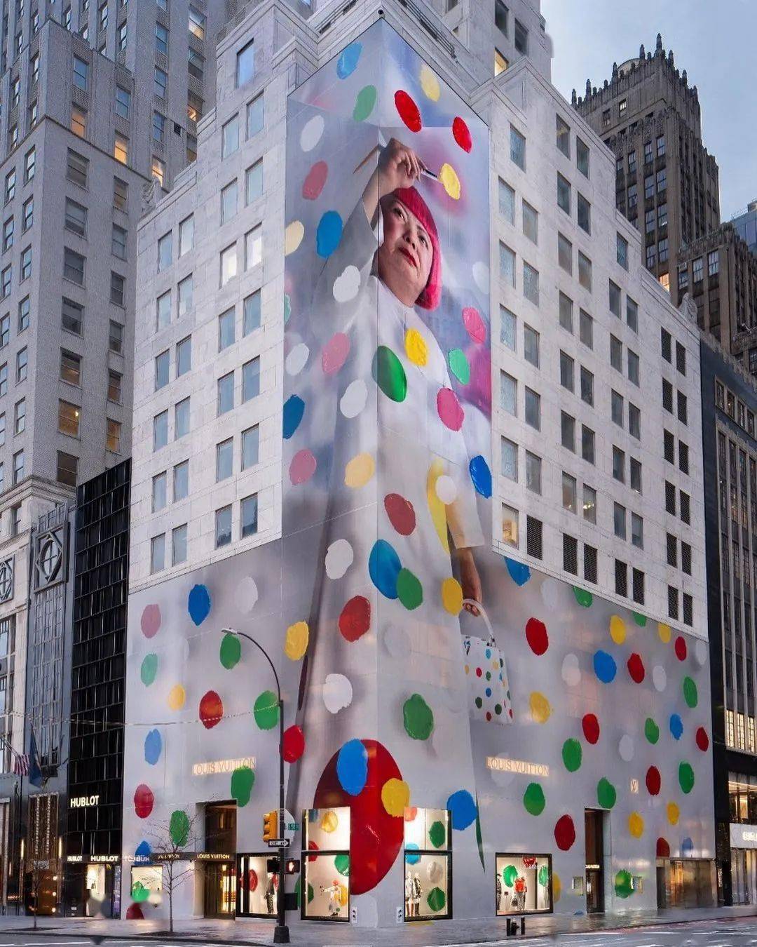 lv巨型"草间弥生"波点大楼设计,这好看吗 ?_字体_ppt_东京