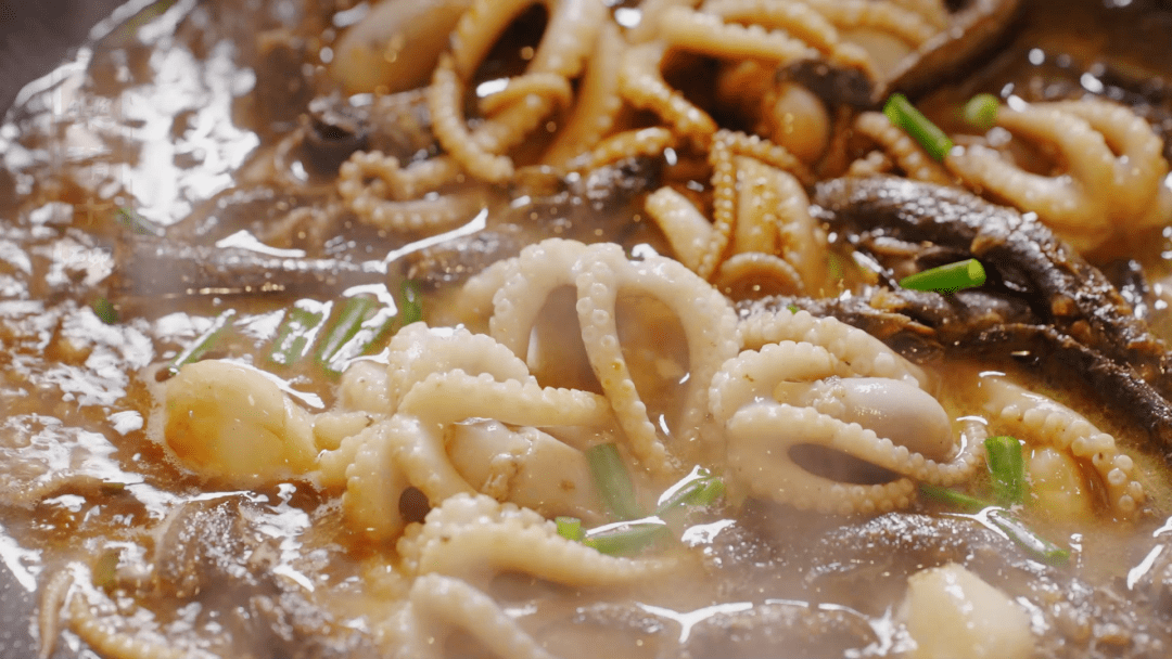 一道鲜味满溢的海鲜大菜,鲜掉你的眉毛~_望潮_美食_菜品