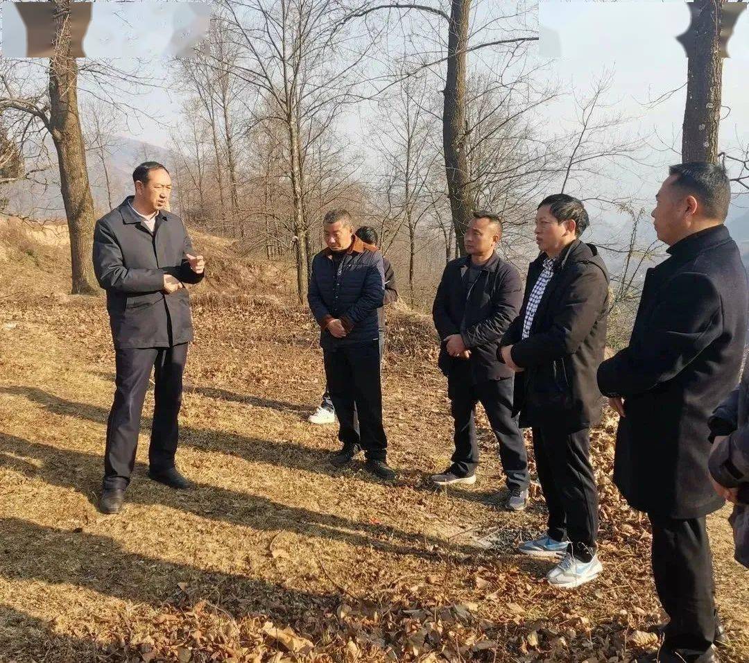 沙马木机到乡镇调研山坪塘水利工程建设前期工作_全县_项目