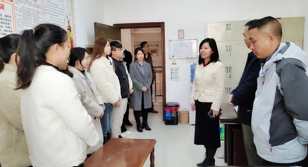 钦南区委副书记石璨到钦南区总工会调研指导工会工作_机制_维权_人心