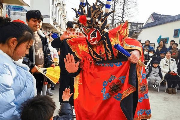 泰州海陵：多彩活动庆元宵 传统文化神韵浓